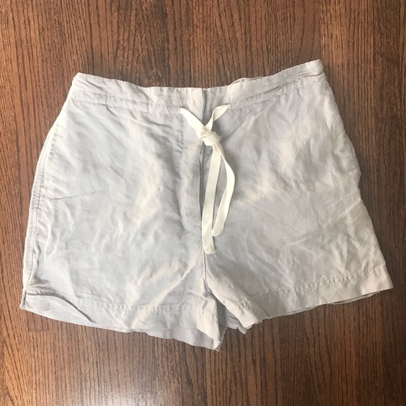 Aritzia Pants - Aritzia Wilfred High Waist Linen Shorts